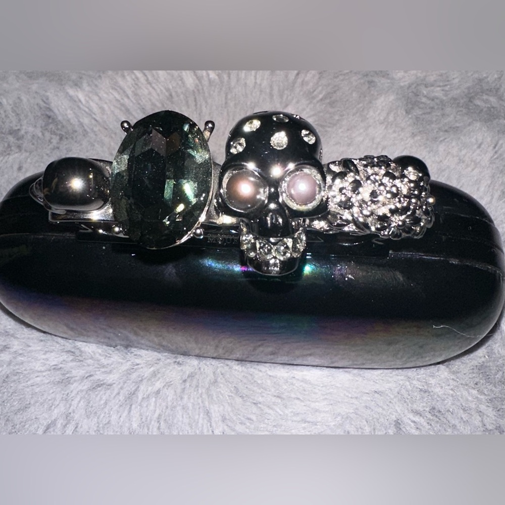 Authentic Alexander McQueen Clutch - Picture 4 of 5